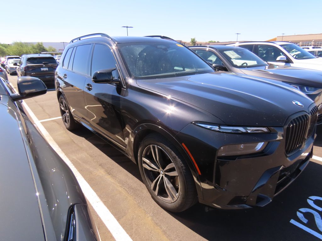 Thumbnail: 2023 BMW X7 - 2