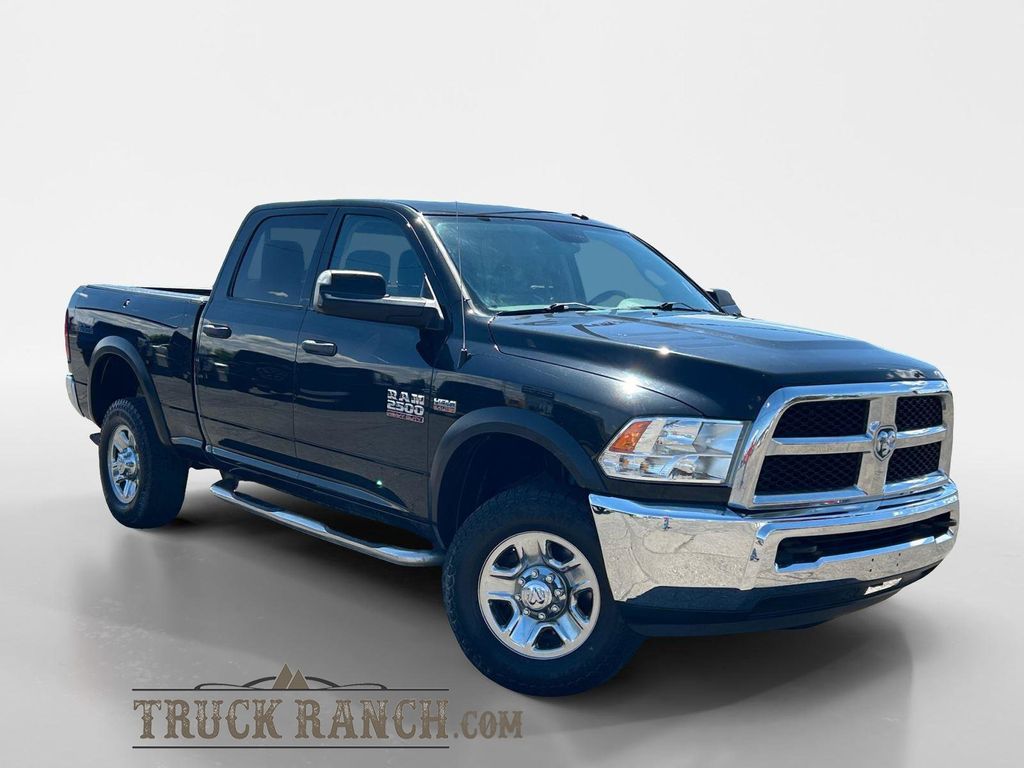 Brilliant Black Crystal Pearlcoat 2018 RAM 2500 Tradesman Crew Cab 4WD Pickup Truck Four-Wheel Drive 6-Speed Automatic