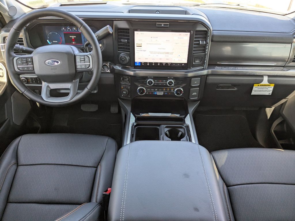 2025 Ford F-250 Super Duty Black Widow