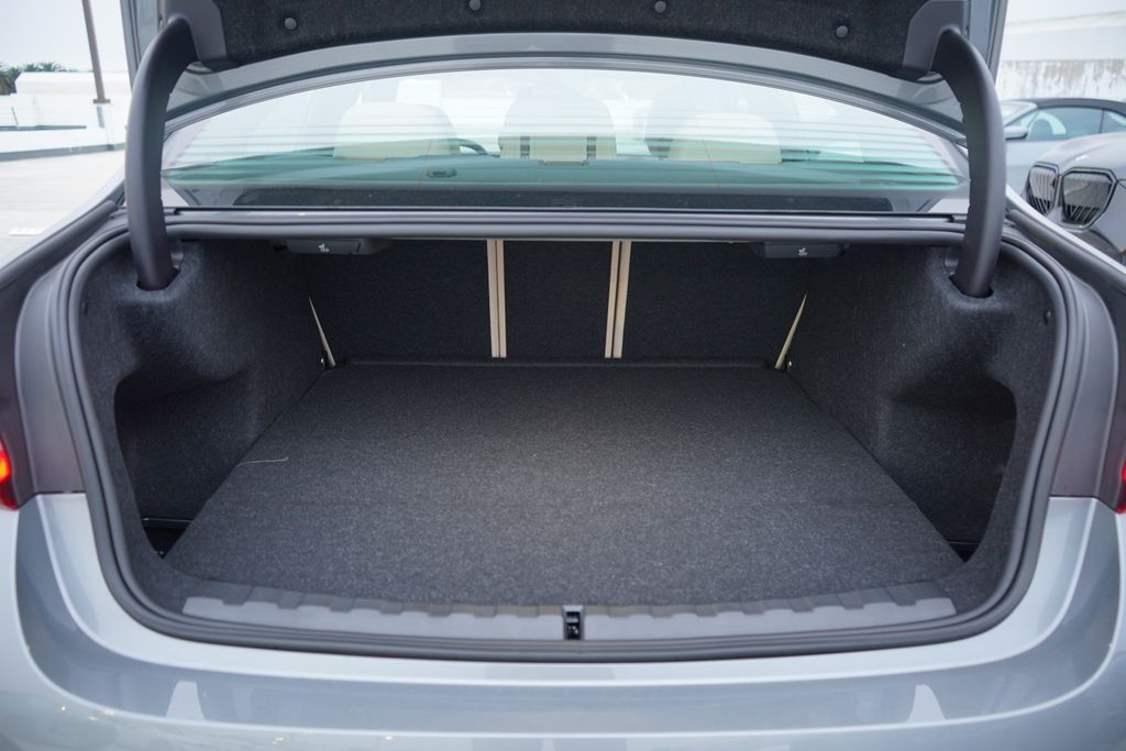 Thumbnail: 2025 BMW 3 Series - 20