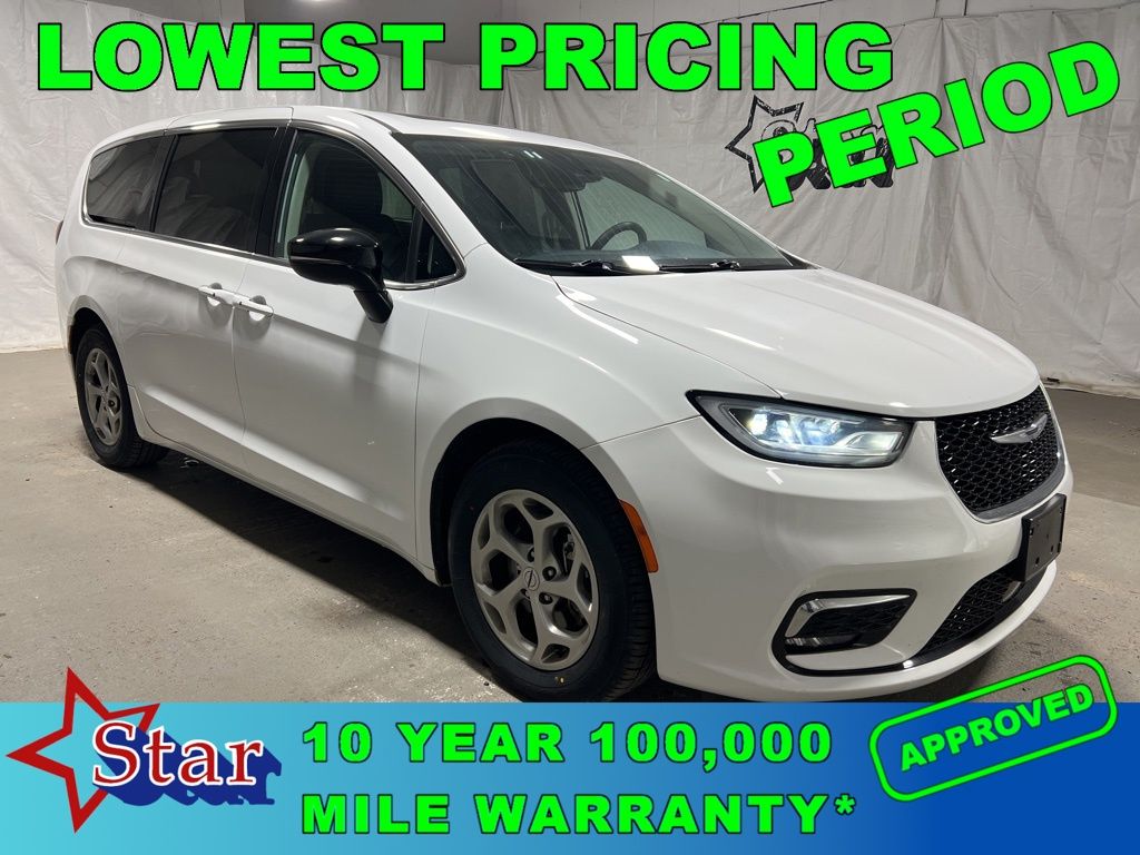 2024 Chrysler Pacifica Limited FWD