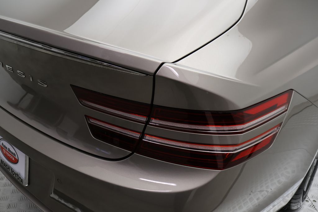 Thumbnail: 2021 Genesis G80 - 9