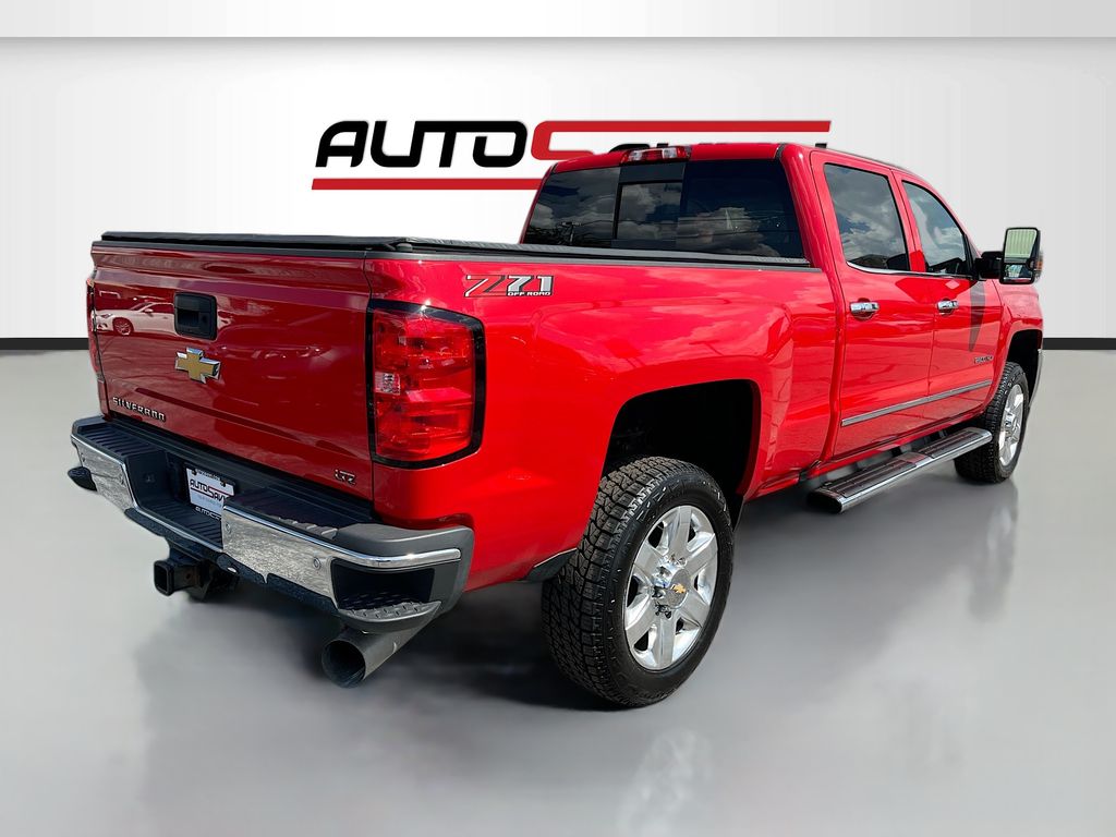 Used 2019 Red Hot Chevrolet LTZ image 7