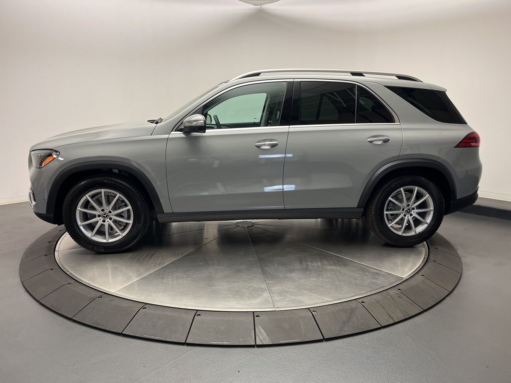 Thumbnail: 2026 Mercedes-Benz GLE - 4