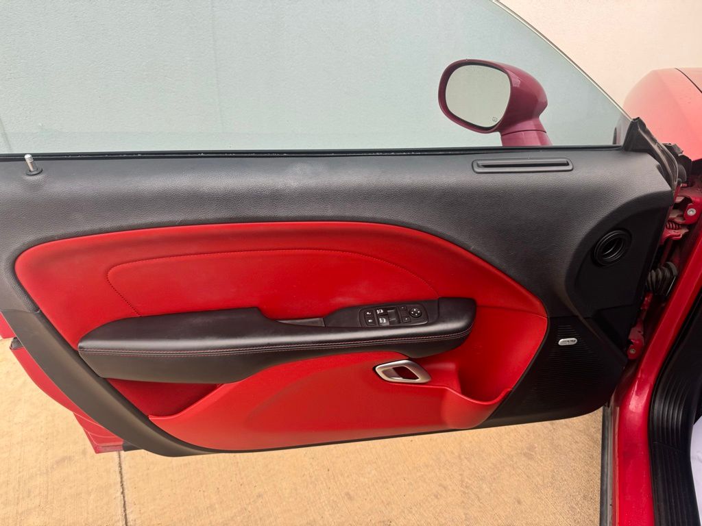 Used Car 2016 Dodge Challenger  Sxt For Sale Under $15,000 In Georgetown, Texas