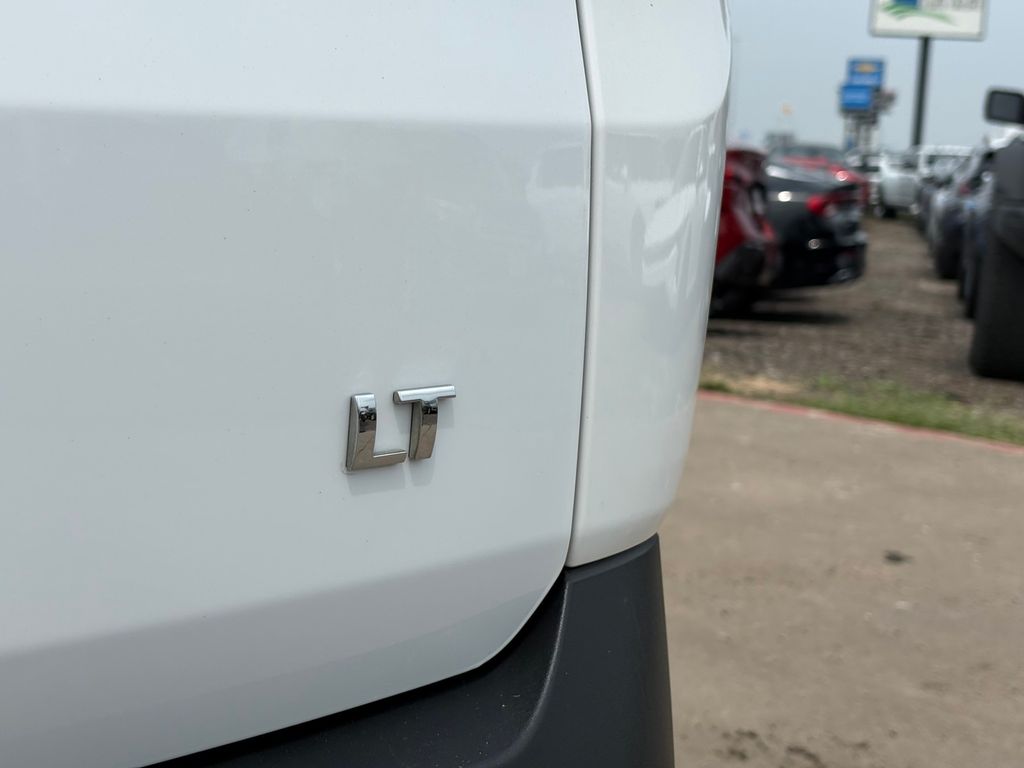 2019 Chevrolet Traverse 3LT White at DeMontrond Mazda