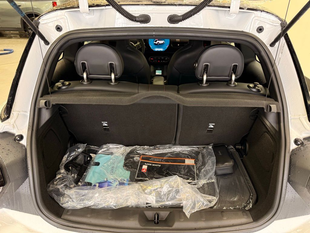 Thumbnail: 2026 MINI Cooper - 20