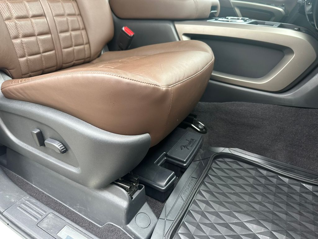 2023 Nissan Titan Platinum Reserve