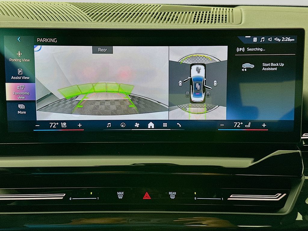 Thumbnail: 2025 BMW 5 Series - 14