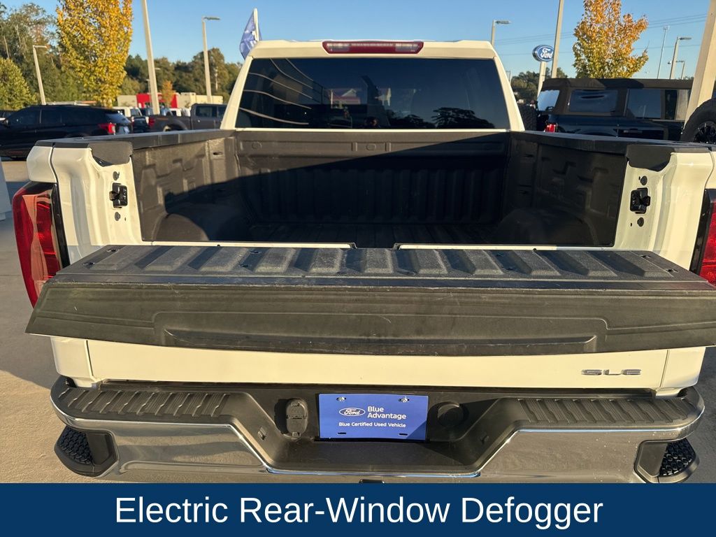 2022 GMC Sierra 1500 4WD Crew Cab Short Box SLE