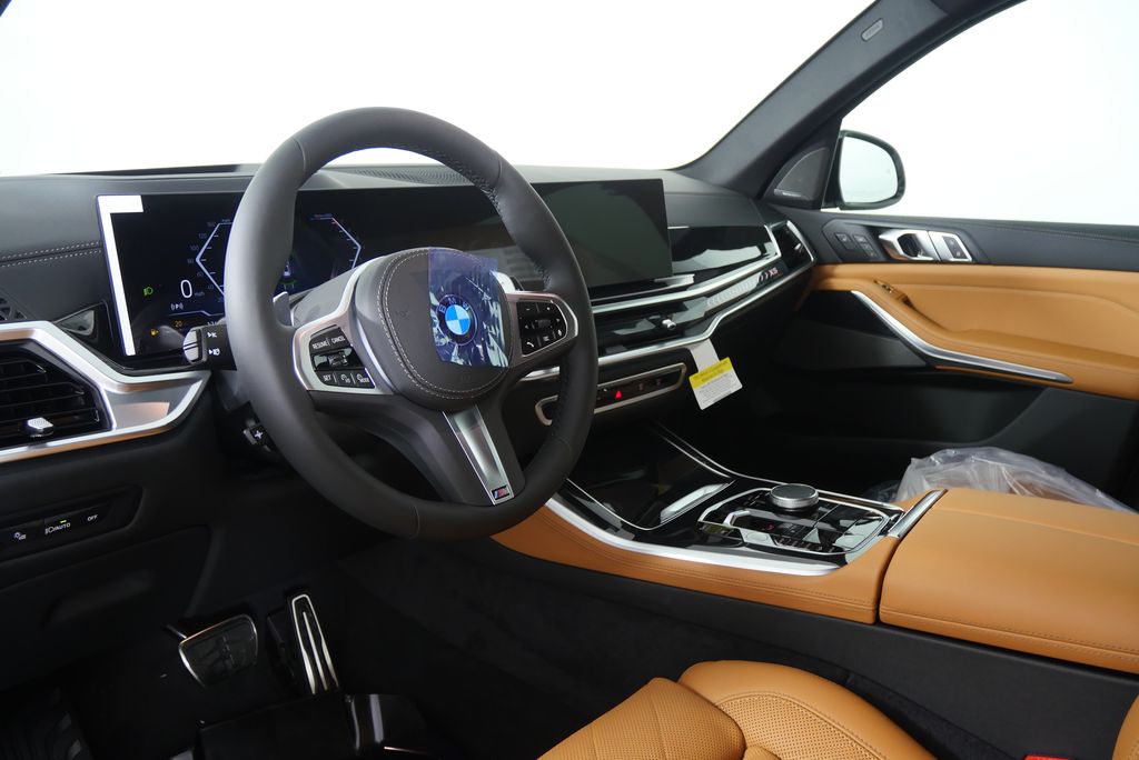 Thumbnail: 2026 BMW X5 - 13