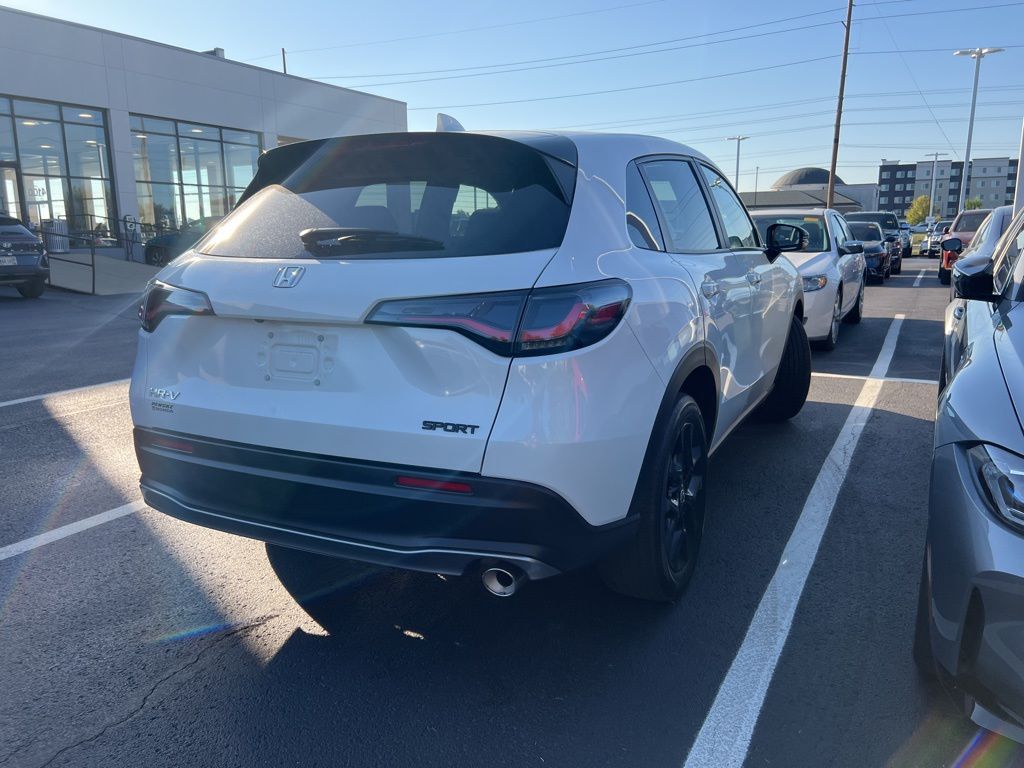 Thumbnail: 2024 Honda HR-V - 3
