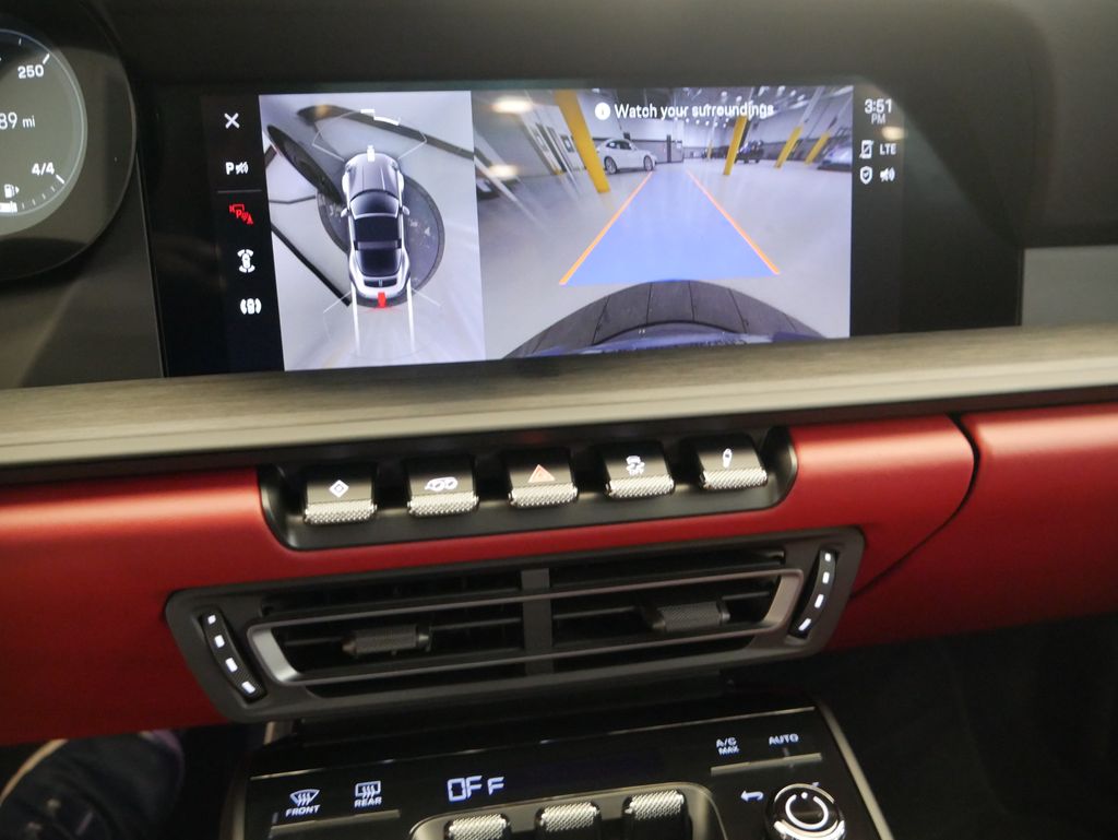 Thumbnail: 2024 Porsche 911 - 29