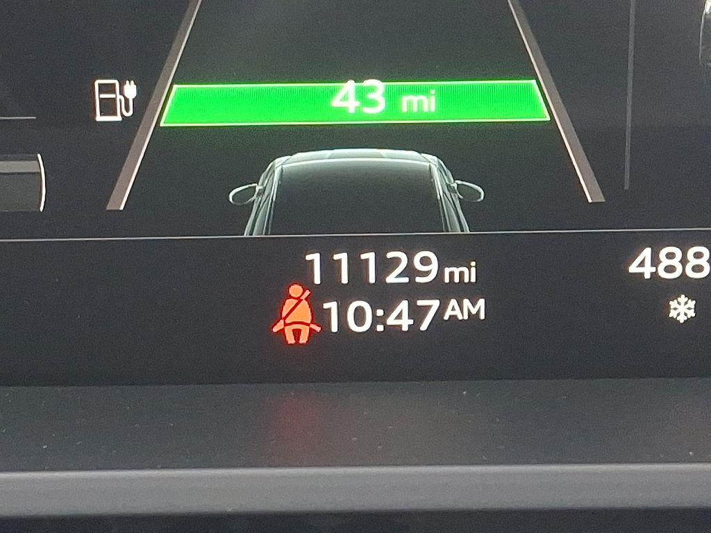 Thumbnail: 2024 Audi Q8 e-tron - 21