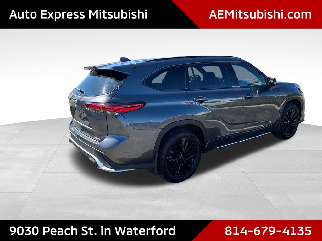 2023 Toyota Highlander XSE - 6