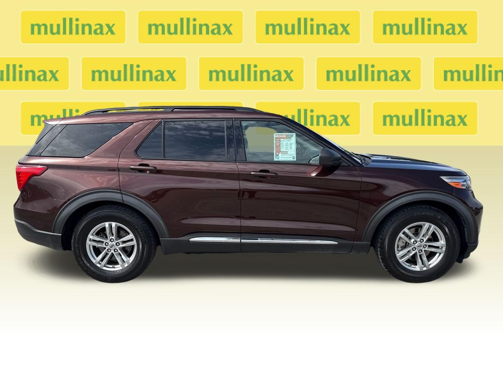 Used 2020  Ford XLT image 2