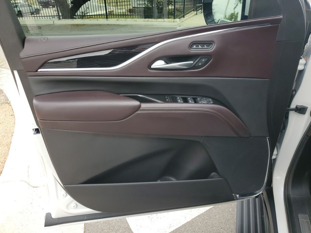 Used Car 2024 Cadillac Escalade  V-series For Sale Under $140,000 In Austin, Texas