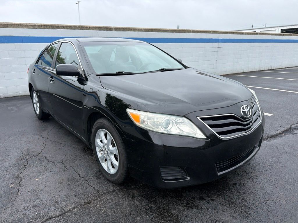 Thumbnail: 2011 Toyota Camry - 7