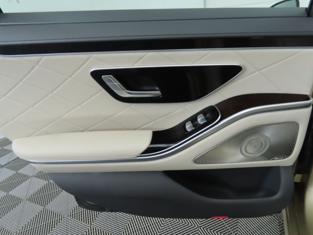 Thumbnail: 2026 Mercedes-Benz S-Class - 28