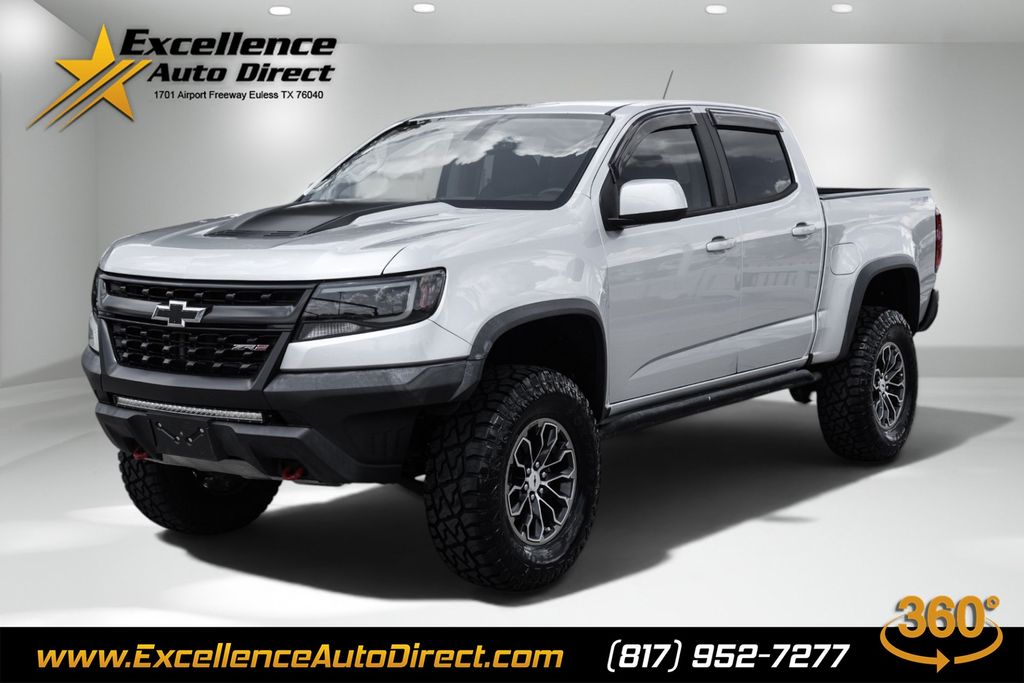 Silver Ice Metallic 2018 Chevrolet Colorado Pickup Truck Four-Wheel Drive 8-Speed Automatic