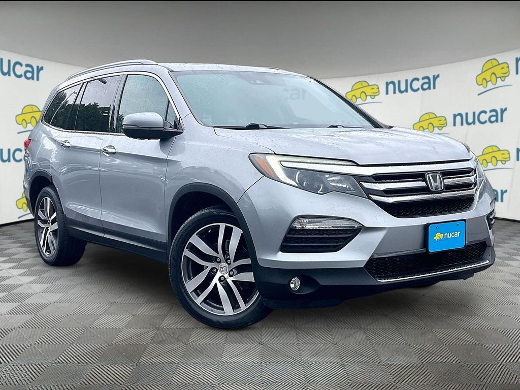 2016 Honda Pilot — photo 1