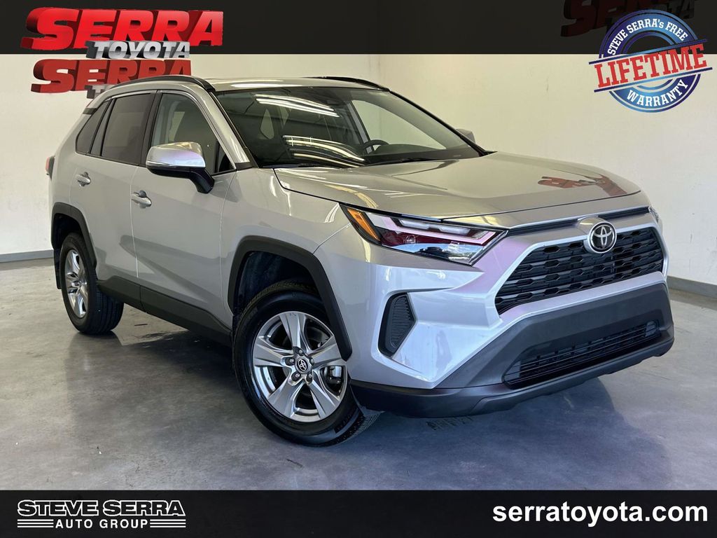 Silver Sky Metallic 2024 Toyota RAV4 XLE FWD SUV / Crossover Front-Wheel Drive 8-Speed Automatic