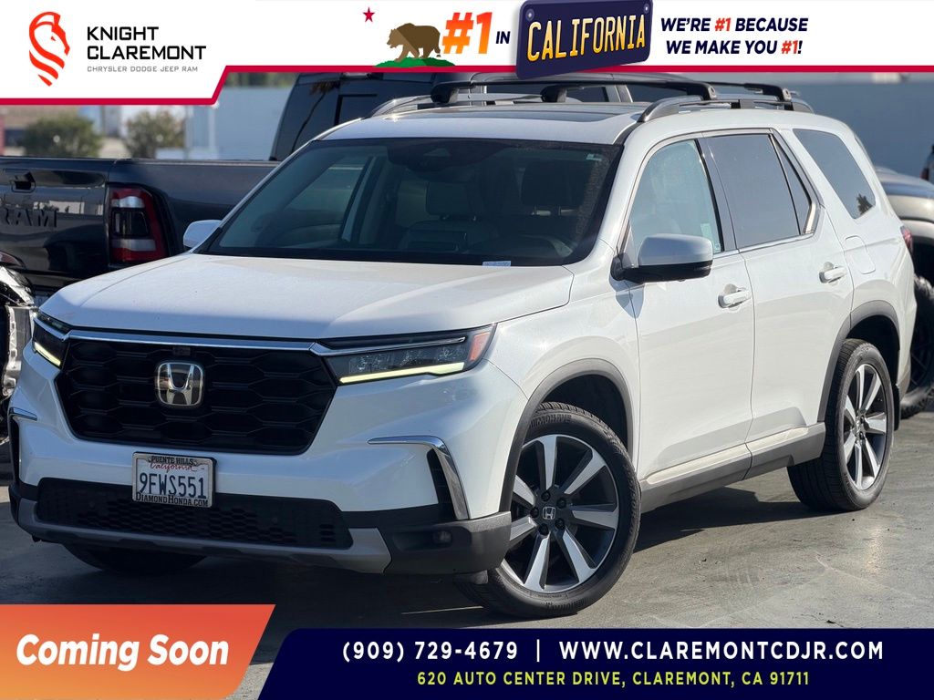 Lunar Silver Metallic 2023 Honda Pilot SUV / Crossover All-Wheel Drive Automatic