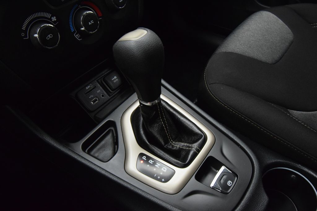 used 2016 Jeep Cherokee car, priced at $8,000