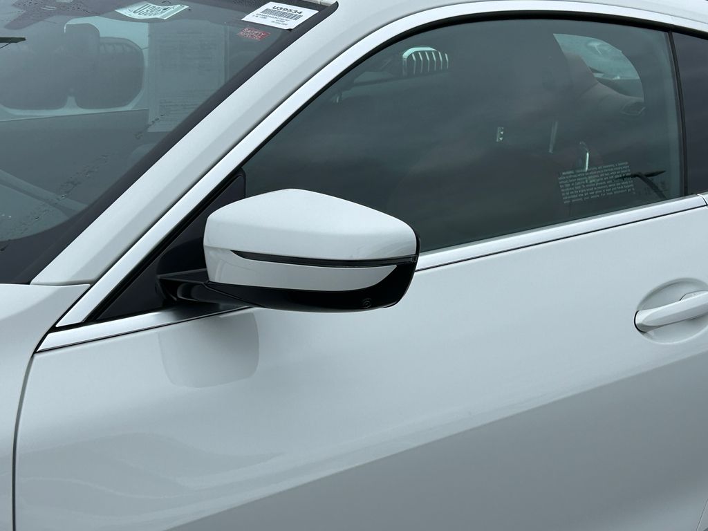 Thumbnail: 2025 BMW 4 Series - 10