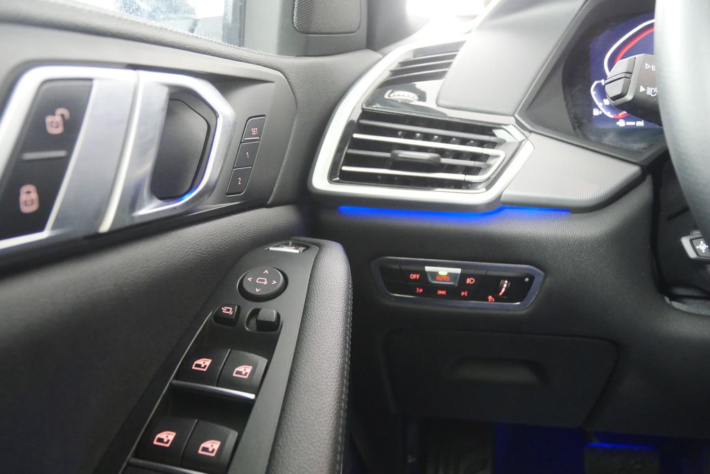 Thumbnail: 2022 BMW X5 - 18