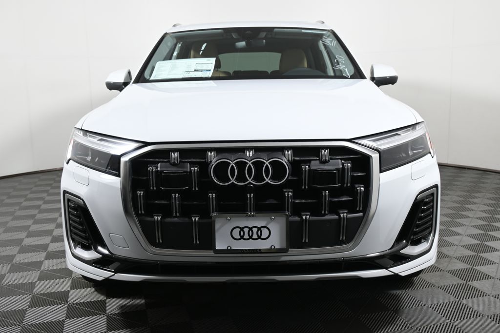 Thumbnail: 2025 Audi Q7 - 9