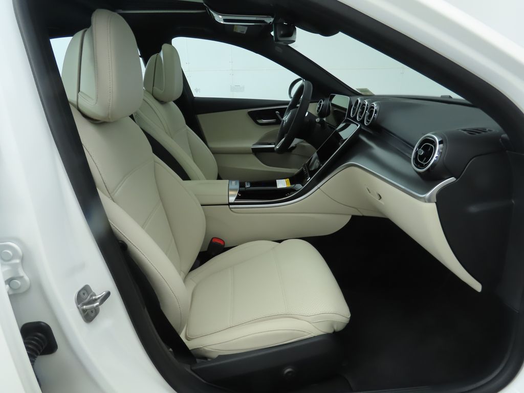 2025 Mercedes-Benz C-Class C 300 21