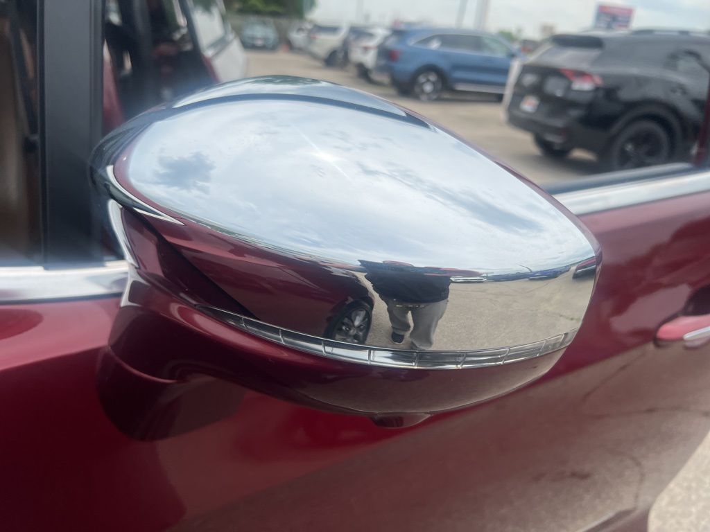 2018 Chrysler Pacifica Limited photo
