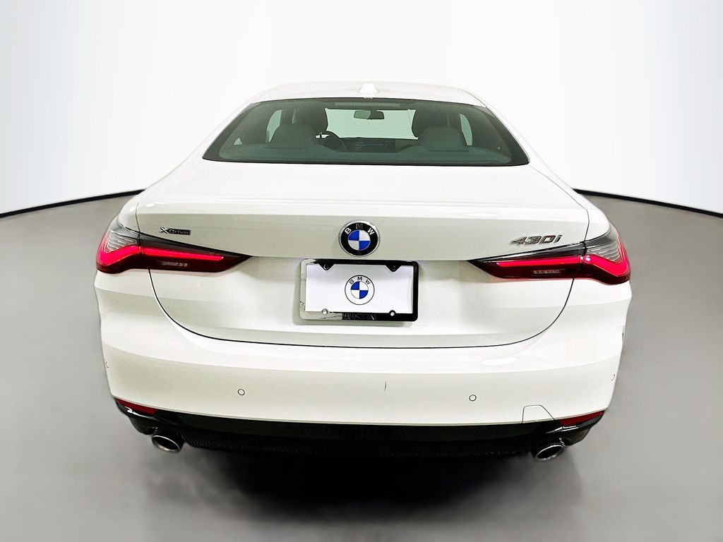 Thumbnail: 2025 BMW 4 Series - 6