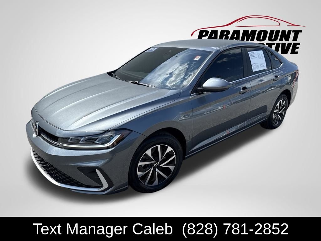 Platinum Gray 2025 Volkswagen Jetta Sedan Front-Wheel Drive 8-Speed Automatic