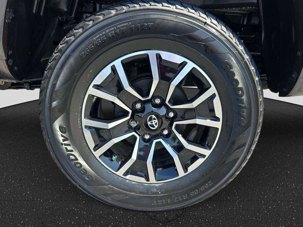 Used 2021 Toyota Tacoma Truck