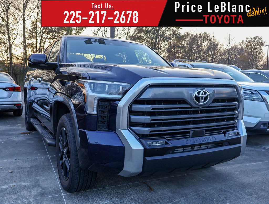 2025 Toyota Tundra Limited CrewMax Cab 4WD