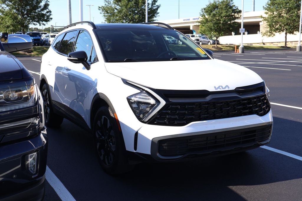 Thumbnail: 2023 Kia Sportage - 3