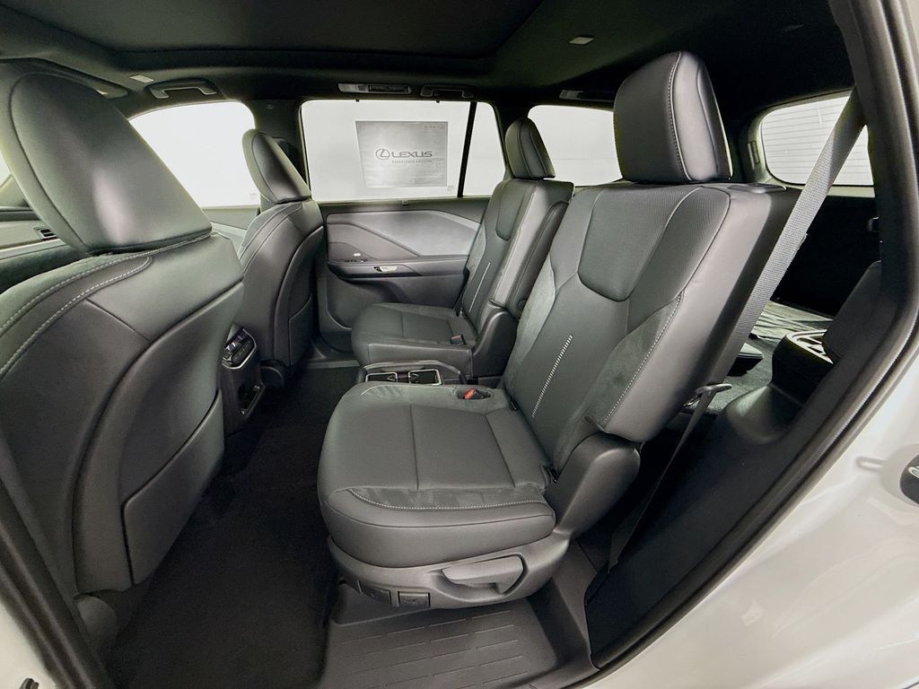 Thumbnail: 2026 Lexus TX - 17