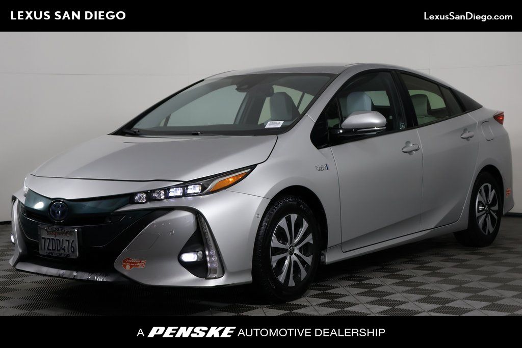 2017 Toyota Prius Prime Advanced -
                San Diego, CA