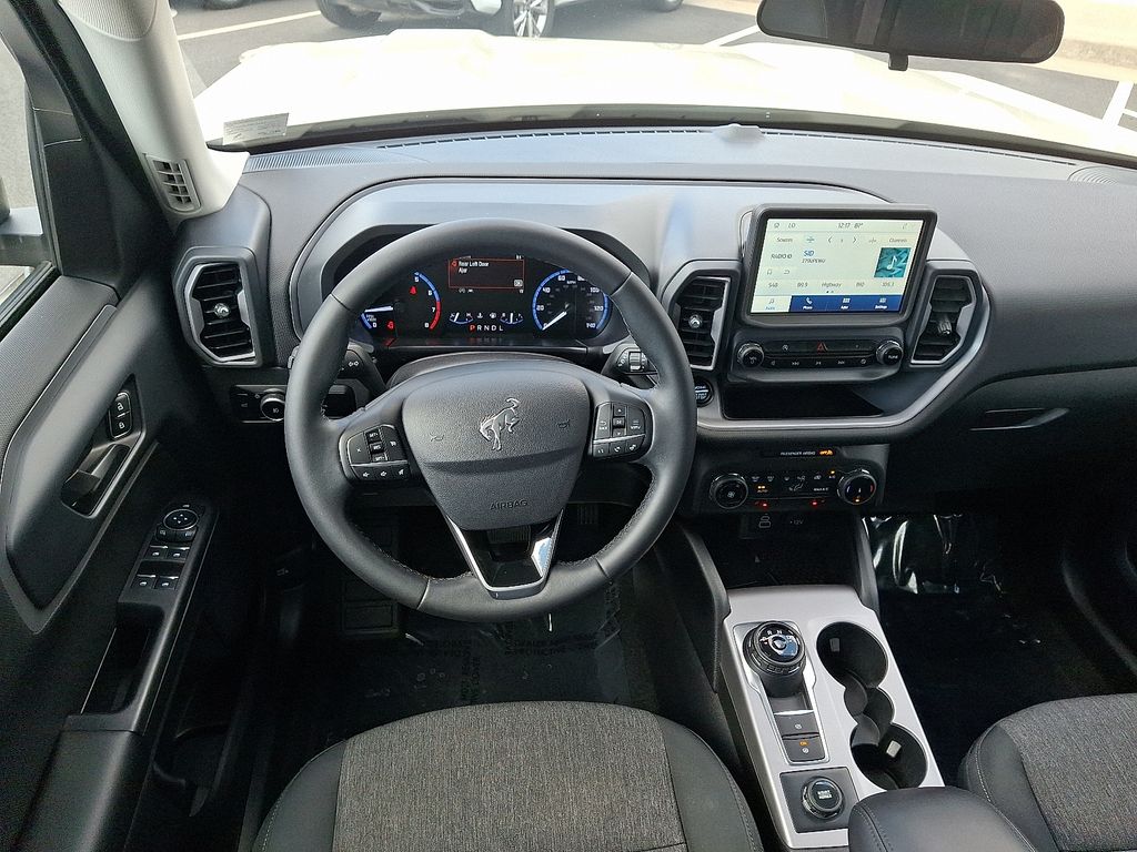 Thumbnail: 2024 Ford Bronco Sport - 11