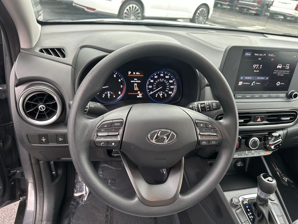 Used 2023 GRAY Hyundai SEL image 16
