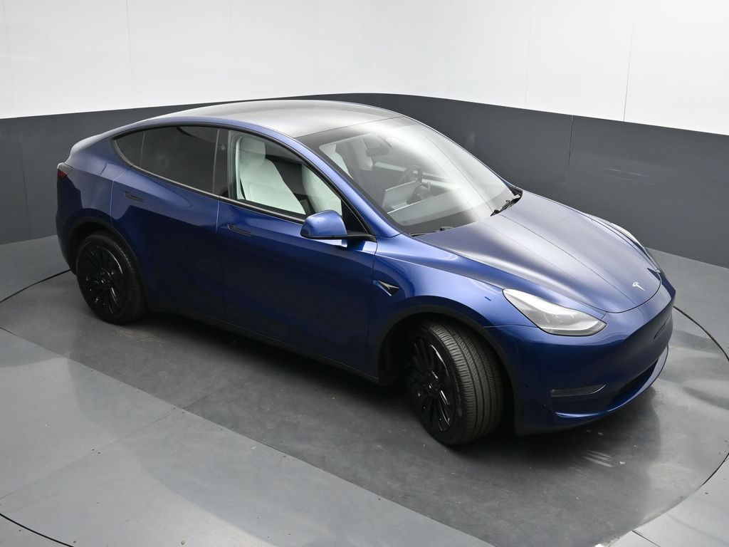 2024 Tesla Model Y Long Range Dual Motor All-Wheel Drive