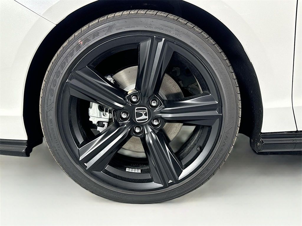 2025 Honda Accord Hybrid Sport-L photo