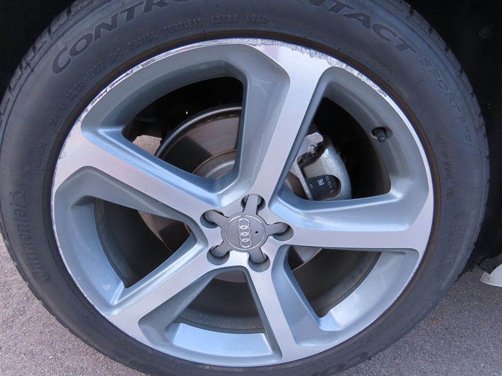 Thumbnail: 2014 Audi Q5 - 17