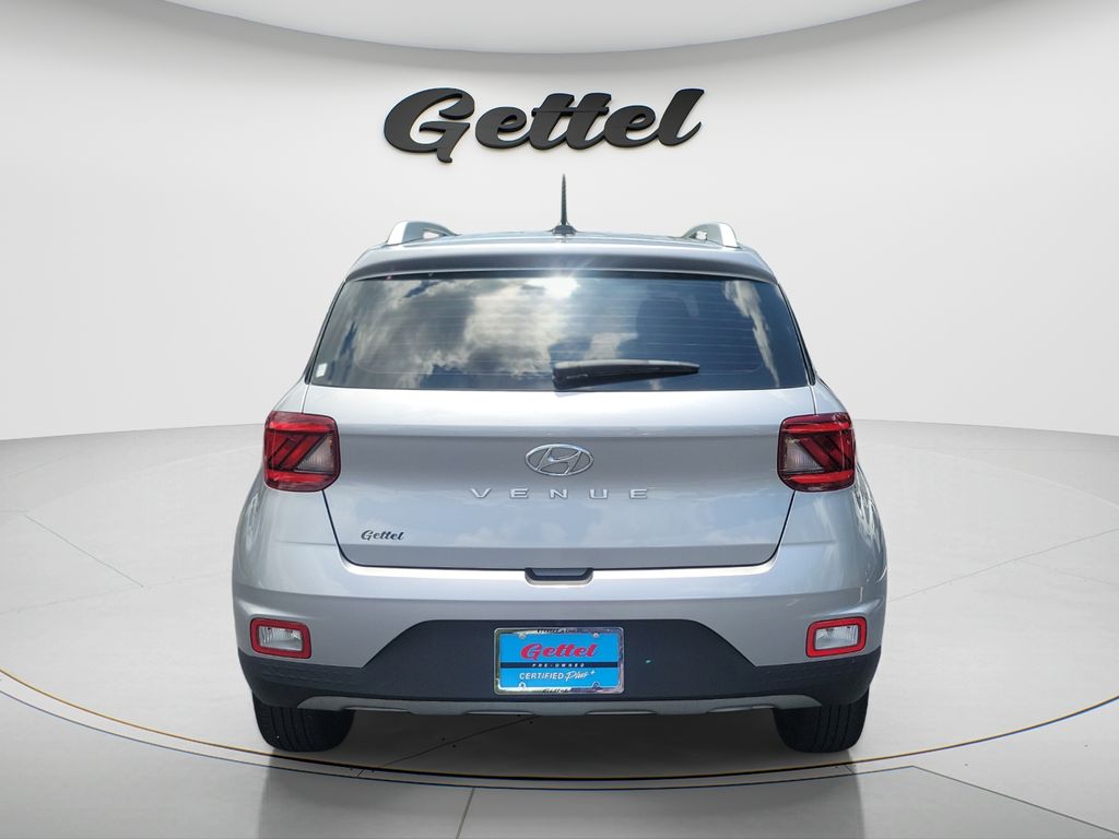 Certified Used 2024 Silver Hyundai SEL image 6