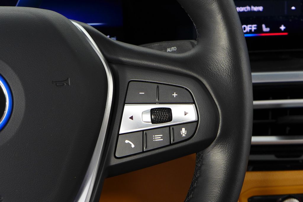 Thumbnail: 2024 BMW i4 - 29