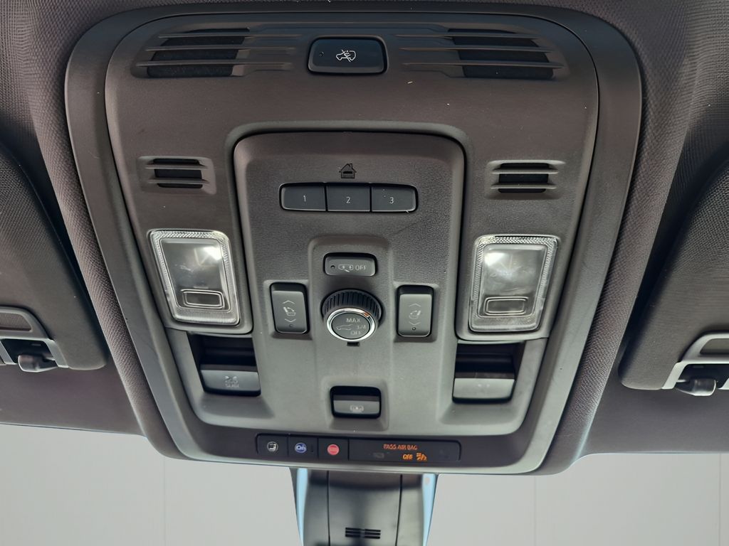 Used Car 2022 Gmc Yukon Xl  Denali For Sale Under $50,000 In Austin, Texas