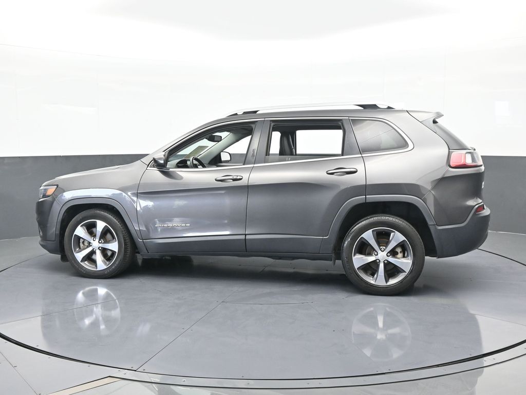 Used 2019 Jeep Cherokee Limited with VIN 1C4PJLDB4KD366239 for sale in Miami, FL