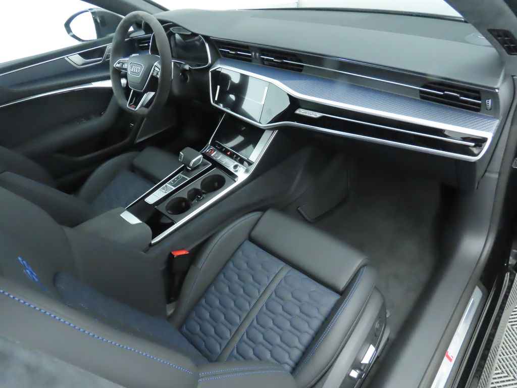 Thumbnail: 2025 Audi RS 7 - 19